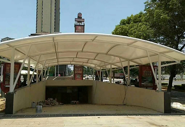 出入口膜結構工程