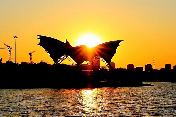 創新科技美麗爭艷天津張拉膜助力城市建設